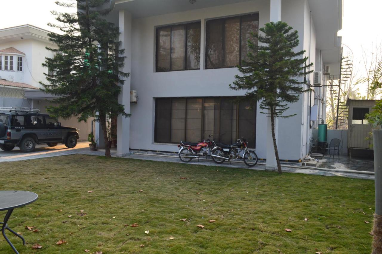 Tourist Hub Islamabad Exterior foto